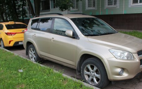 Toyota RAV4, 2011 год, 1 350 000 рублей, 8 фотография