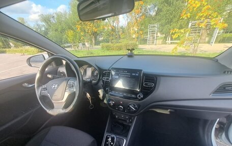 Hyundai Solaris II рестайлинг, 2020 год, 1 600 000 рублей, 13 фотография