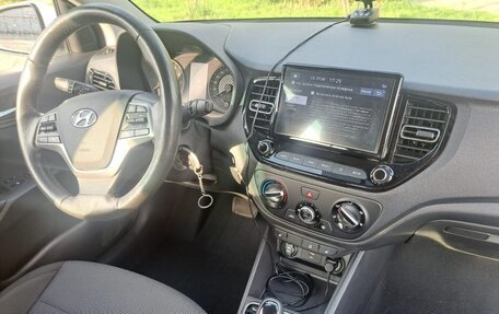 Hyundai Solaris II рестайлинг, 2020 год, 1 600 000 рублей, 12 фотография
