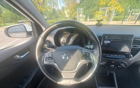 Hyundai Solaris II рестайлинг, 2020 год, 1 600 000 рублей, 14 фотография