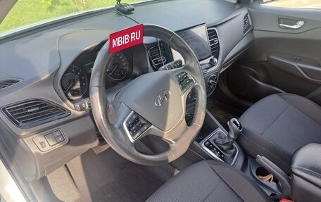 Hyundai Solaris II рестайлинг, 2020 год, 1 600 000 рублей, 7 фотография