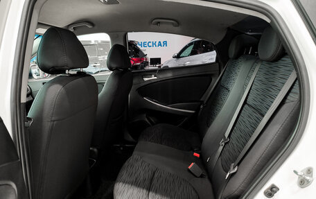 Hyundai Solaris II рестайлинг, 2015 год, 870 000 рублей, 16 фотография