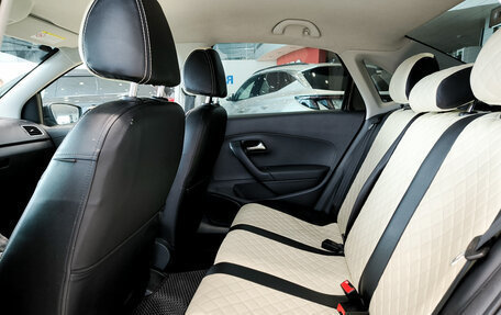 Volkswagen Polo VI (EU Market), 2013 год, 650 000 рублей, 15 фотография