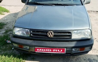Volkswagen Vento, 1993 год, 150 000 рублей, 1 фотография