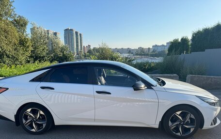 Hyundai Elantra, 2021 год, 1 600 000 рублей, 3 фотография