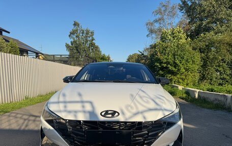 Hyundai Elantra, 2021 год, 1 600 000 рублей, 18 фотография