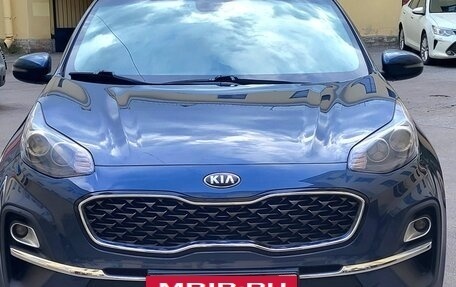 KIA Sportage IV рестайлинг, 2020 год, 2 420 000 рублей, 4 фотография