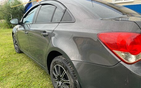 Chevrolet Cruze II, 2013 год, 700 000 рублей, 6 фотография