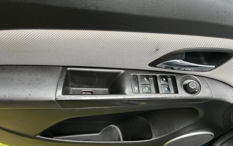 Chevrolet Cruze II, 2013 год, 700 000 рублей, 11 фотография