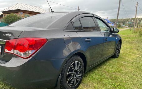 Chevrolet Cruze II, 2013 год, 700 000 рублей, 10 фотография
