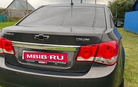 Chevrolet Cruze II, 2013 год, 700 000 рублей, 7 фотография