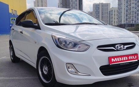 Hyundai Solaris II рестайлинг, 2014 год, 790 000 рублей, 4 фотография