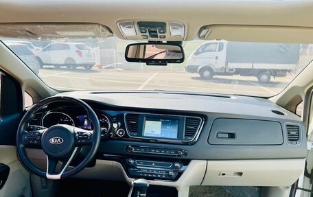 KIA Carnival III, 2020 год, 2 180 000 рублей, 12 фотография