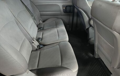 Hyundai H-1 II рестайлинг, 2008 год, 1 099 000 рублей, 21 фотография