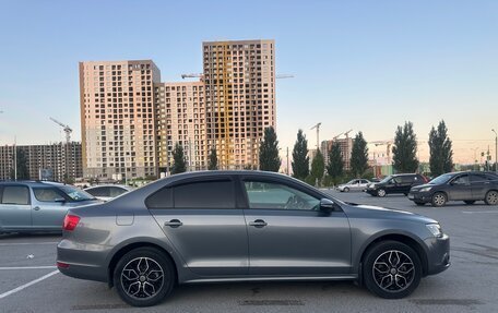 Volkswagen Jetta VI, 2014 год, 1 250 000 рублей, 25 фотография
