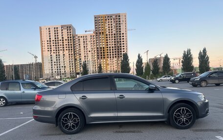 Volkswagen Jetta VI, 2014 год, 1 250 000 рублей, 26 фотография