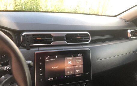 Renault Duster, 2022 год, 2 300 000 рублей, 7 фотография