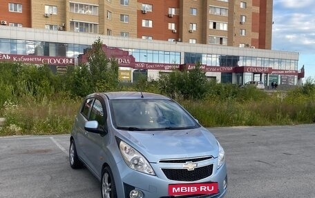 Chevrolet Spark III, 2012 год, 750 000 рублей, 2 фотография