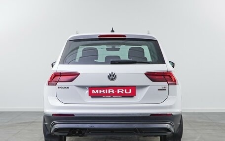 Volkswagen Tiguan II, 2017 год, 2 477 070 рублей, 4 фотография