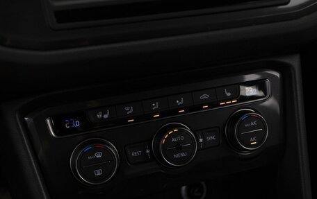 Volkswagen Tiguan II, 2017 год, 2 477 070 рублей, 21 фотография