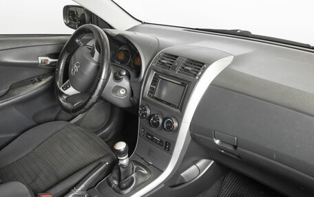 Toyota Corolla, 2011 год, 1 070 000 рублей, 4 фотография
