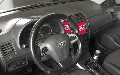 Toyota Corolla, 2011 год, 1 070 000 рублей, 3 фотография