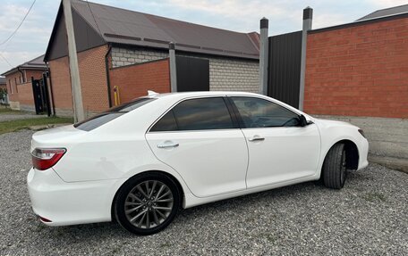 Toyota Camry, 2018 год, 1 880 000 рублей, 8 фотография