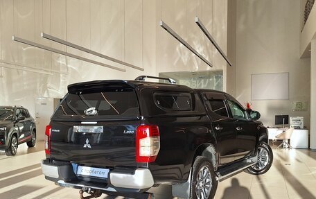 Mitsubishi L200 IV рестайлинг, 2019 год, 1 999 000 рублей, 7 фотография
