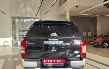 Mitsubishi L200 IV рестайлинг, 2019 год, 1 999 000 рублей, 6 фотография