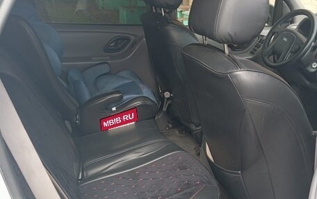 Ford Escape II, 2001 год, 600 000 рублей, 10 фотография
