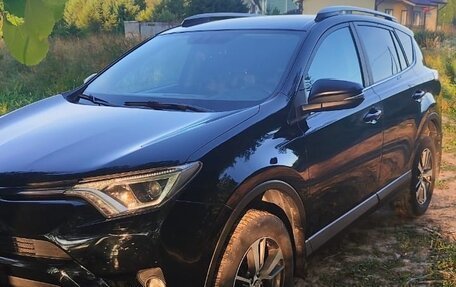 Toyota RAV4, 2017 год, 2 150 000 рублей, 14 фотография