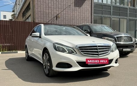 Mercedes-Benz E-Класс, 2013 год, 1 850 000 рублей, 5 фотография