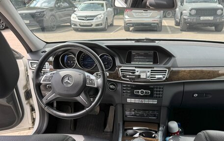Mercedes-Benz E-Класс, 2013 год, 1 850 000 рублей, 10 фотография