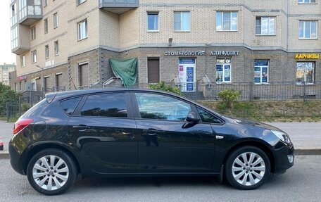 Opel Astra J, 2010 год, 580 000 рублей, 6 фотография