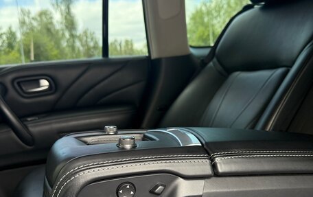 Infiniti QX80 I рестайлинг, 2015 год, 2 800 000 рублей, 28 фотография