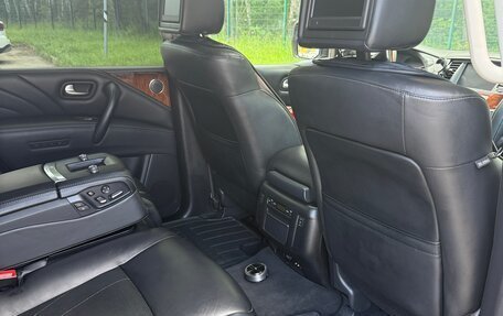 Infiniti QX80 I рестайлинг, 2015 год, 2 800 000 рублей, 26 фотография