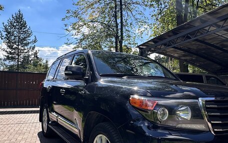 Toyota Land Cruiser 200, 2015 год, 5 450 000 рублей, 3 фотография