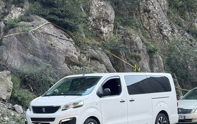 Peugeot Traveller I, 2021 год, 3 650 000 рублей, 1 фотография
