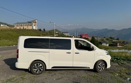 Peugeot Traveller I, 2021 год, 3 650 000 рублей, 3 фотография