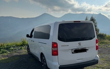 Peugeot Traveller I, 2021 год, 3 650 000 рублей, 7 фотография