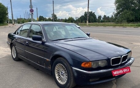 BMW 7 серия, 2000 год, 730 000 рублей, 9 фотография