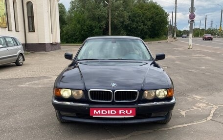 BMW 7 серия, 2000 год, 730 000 рублей, 11 фотография