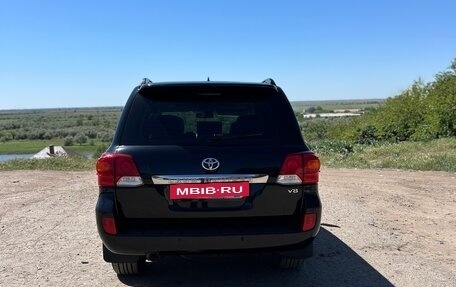 Toyota Land Cruiser 200, 2013 год, 4 100 000 рублей, 9 фотография