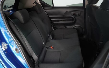 Toyota Aqua I, 2018 год, 1 049 000 рублей, 9 фотография