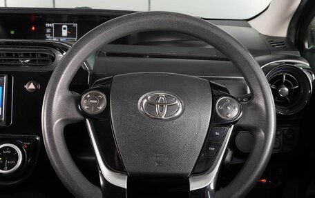 Toyota Aqua I, 2018 год, 1 049 000 рублей, 12 фотография