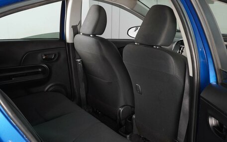 Toyota Aqua I, 2018 год, 1 049 000 рублей, 11 фотография