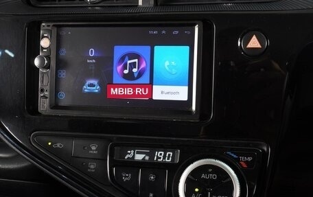 Toyota Aqua I, 2018 год, 1 049 000 рублей, 13 фотография