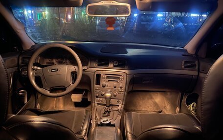 Volvo S80 II рестайлинг 2, 2001 год, 450 000 рублей, 10 фотография