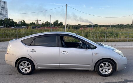 Toyota Prius, 2009 год, 600 000 рублей, 6 фотография