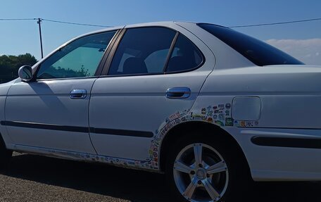 Nissan Sunny B15, 2001 год, 285 000 рублей, 3 фотография